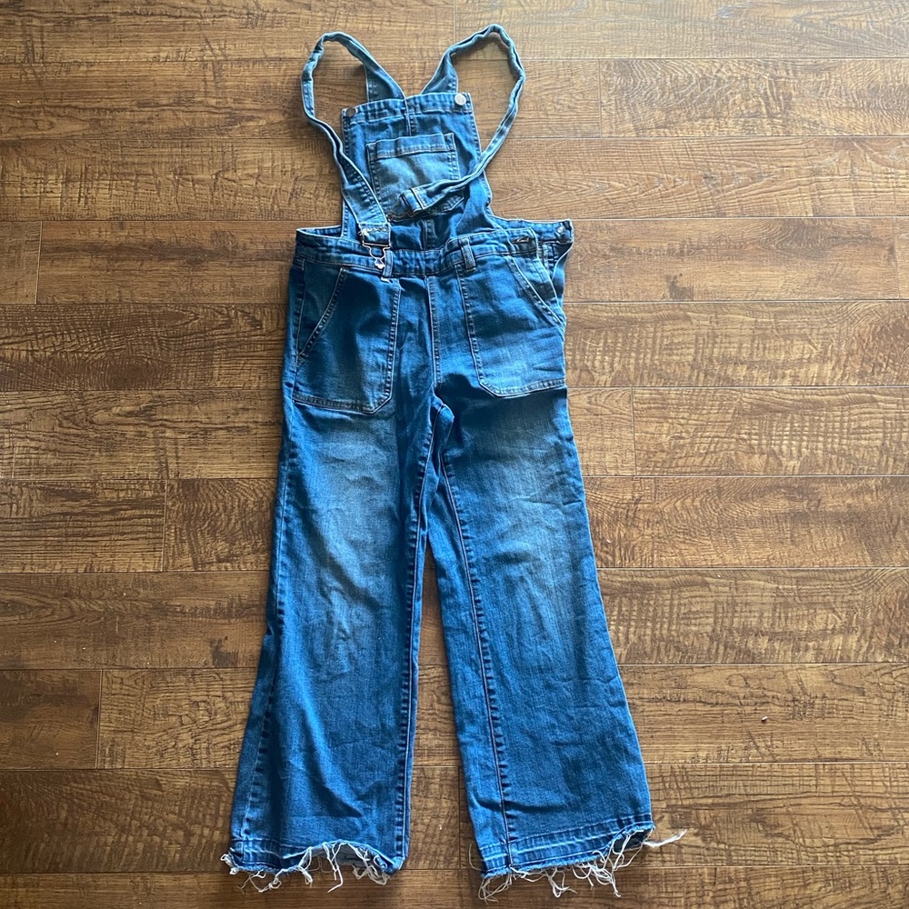 Dollhouse bib overalls